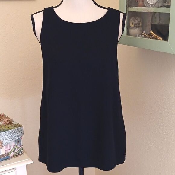 Club Monaco Black Sleeveless Top with Lace Bra for Underneath - Picture 2 of 13